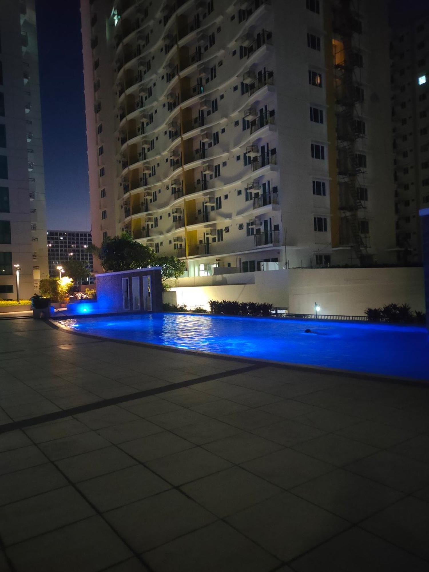 Bay Garden Club And Residences Pasay Ngoại thất bức ảnh